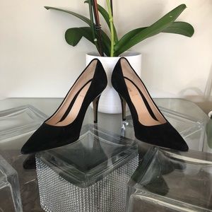 FENDI. Leather Shoes